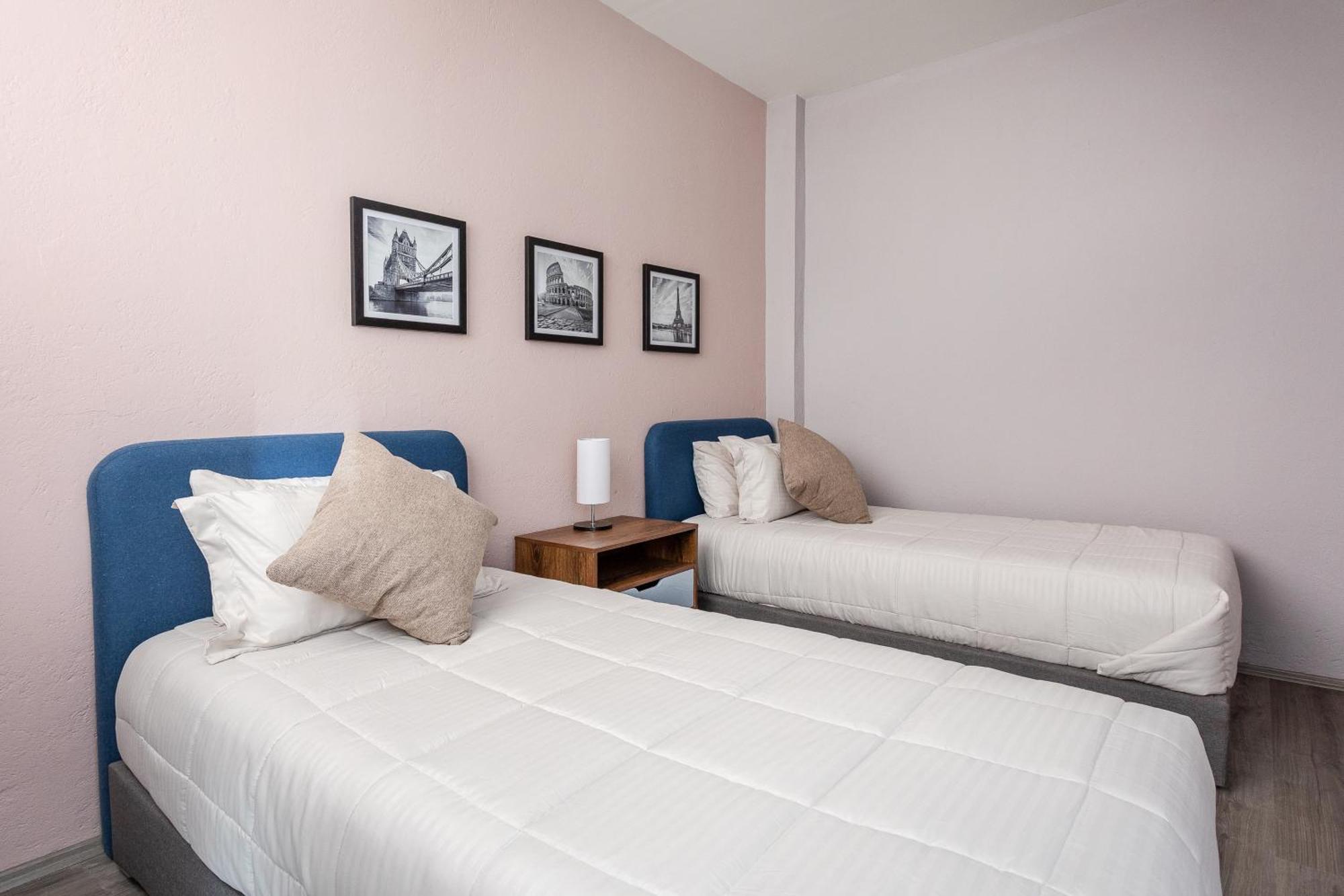 Roma Norte 2br - Parking Sleeps 6 -great Wifi * México DF